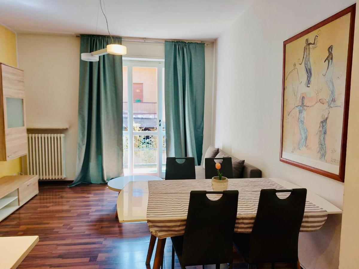 Appartmentslapiazzetta -1-2-6 Sesto Calende Ngoại thất bức ảnh