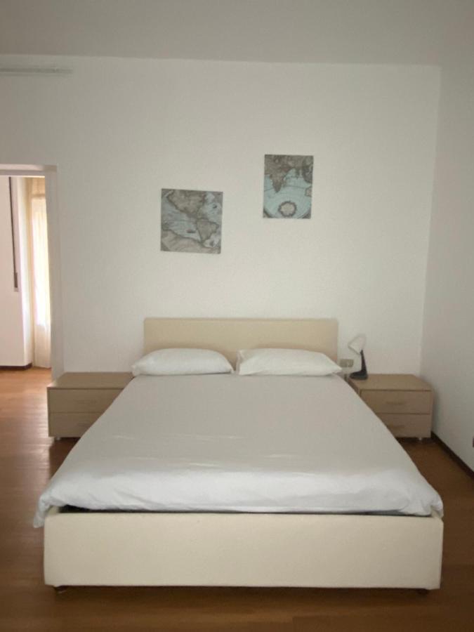 Appartmentslapiazzetta -1-2-6 Sesto Calende Ngoại thất bức ảnh